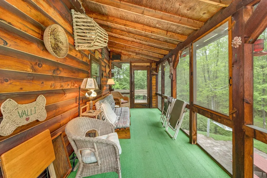 11 Knotty Knoll Circle Farmington NH 03835