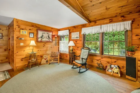 11 Knotty Knoll Circle Farmington NH 03835