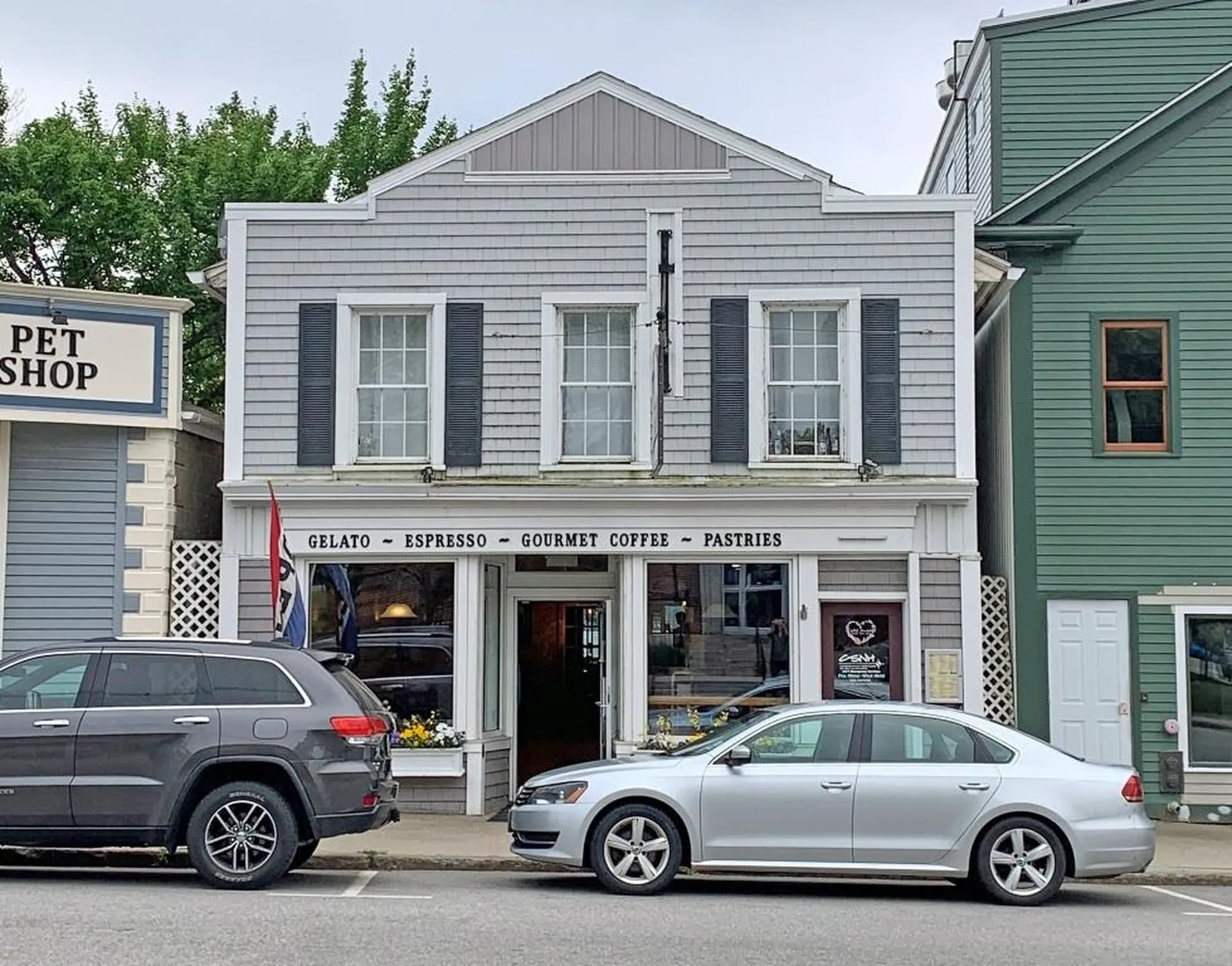 33 South Main Street Wolfeboro NH 03894