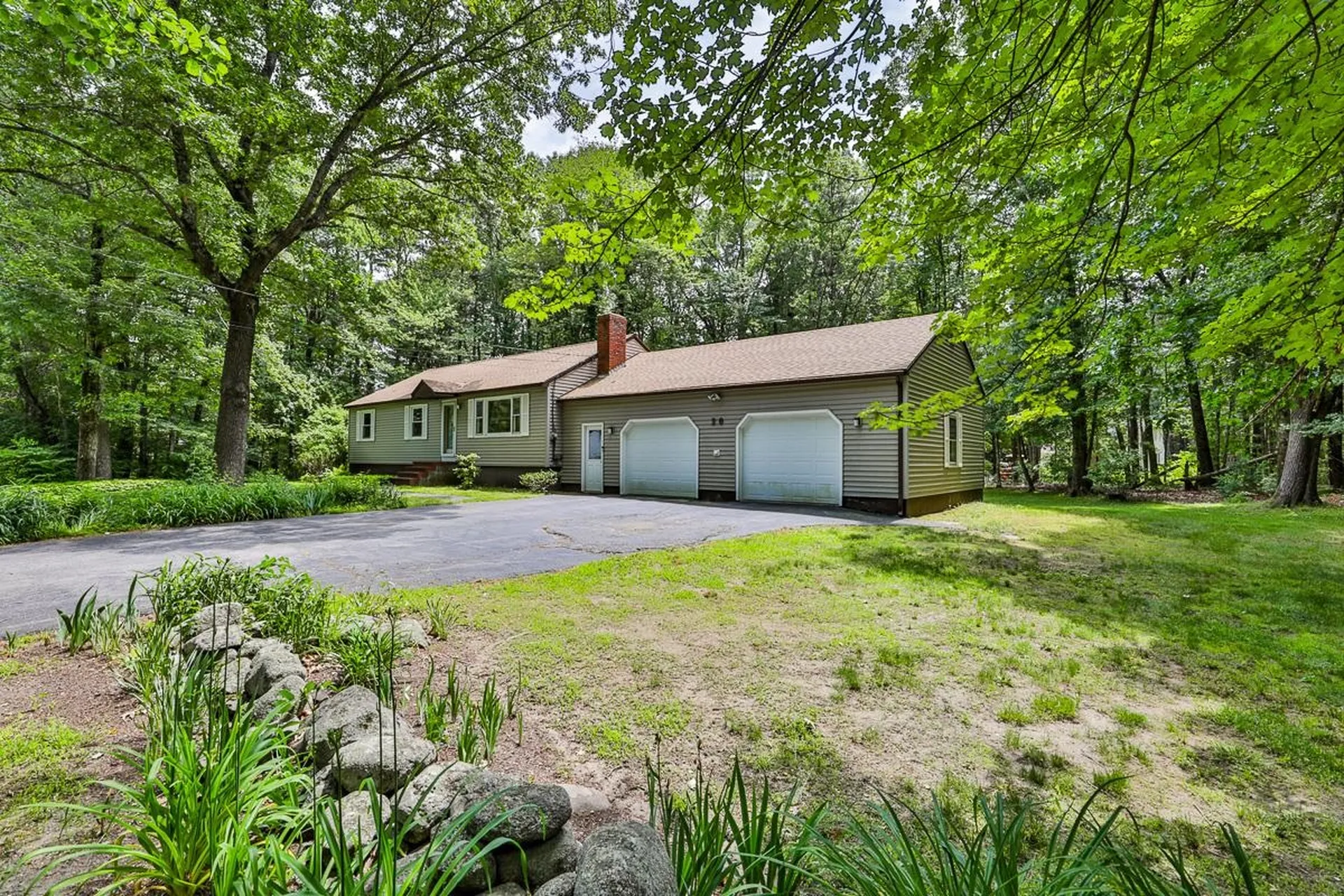 20 Drinkwater Road Hampton Falls NH 03844