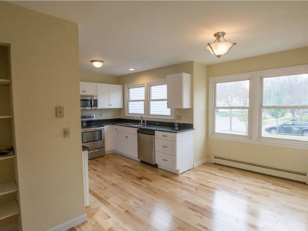 10 Lakewood Parkway Burlington VT 05408