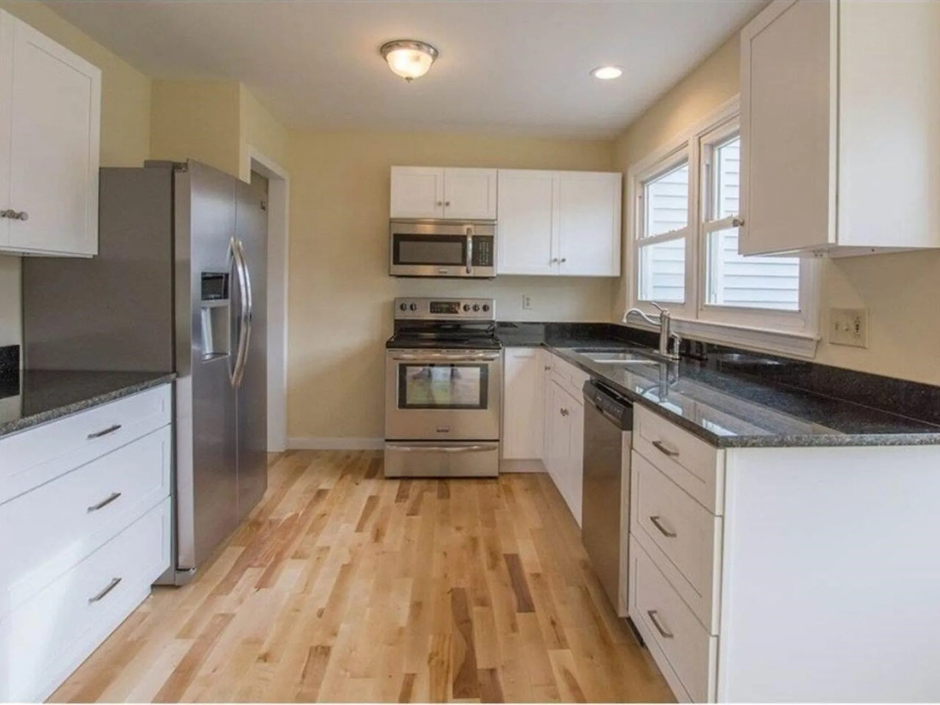 10 Lakewood Parkway Burlington VT 05408