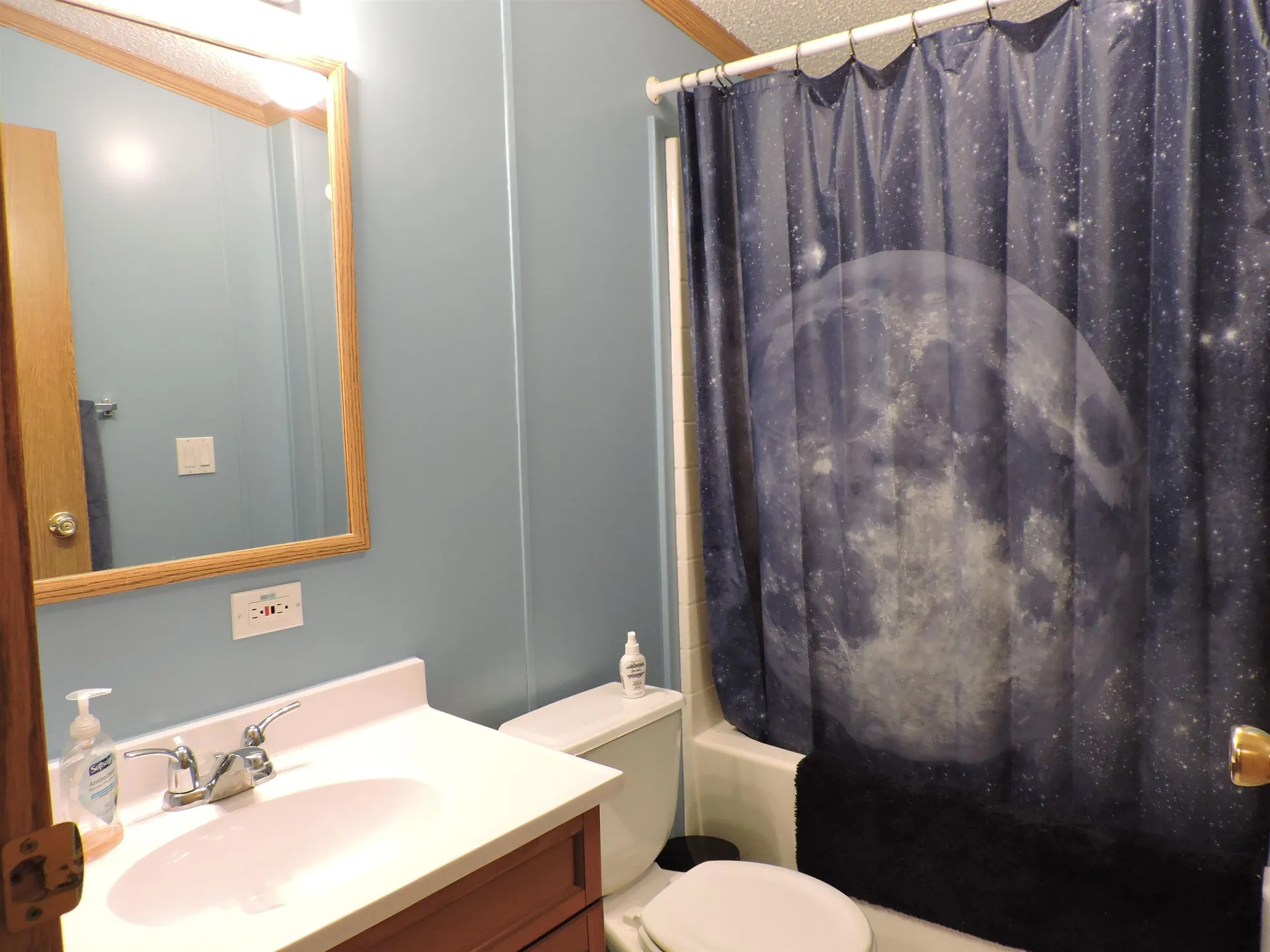 41 Cogswell Way Enfield NH 03748