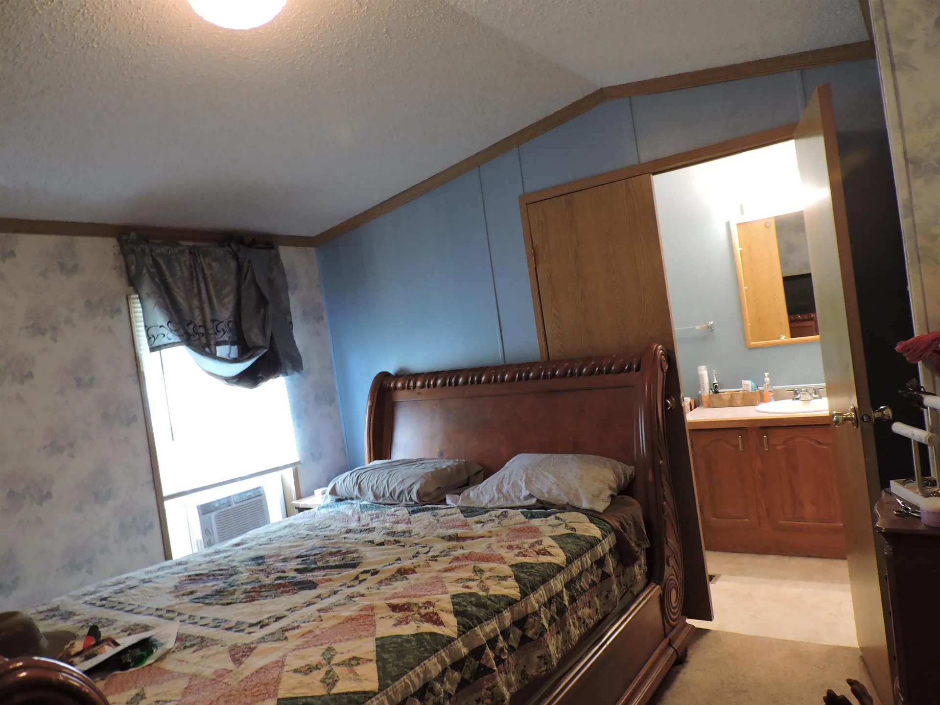 41 Cogswell Way Enfield NH 03748