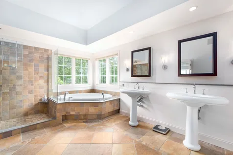 194 Golf Course Road South Burlington VT 05403