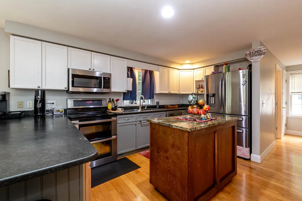 50 Morrison Road Windham NH 03087