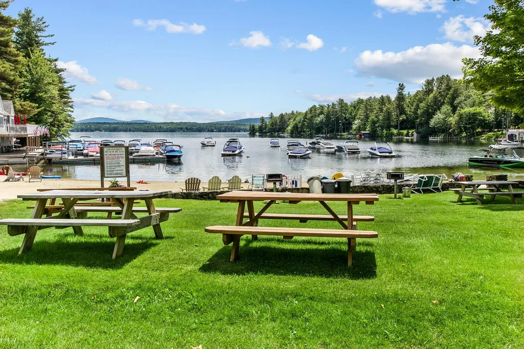 27 Granholm Street Sunapee NH 03782