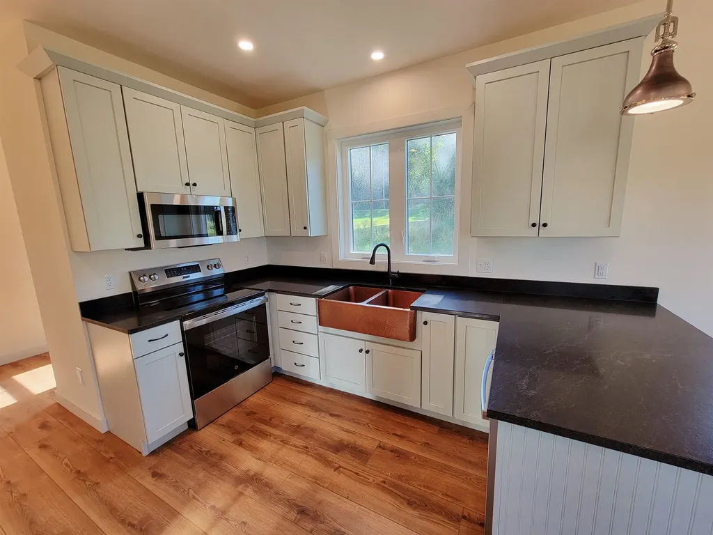 67 Cottage Road Hinesburg VT 05461