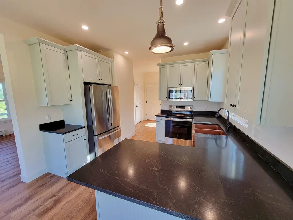 67 Cottage Road Hinesburg VT 05461