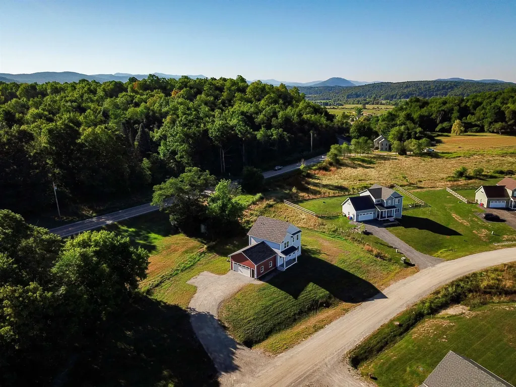 67 Cottage Road Hinesburg VT 05461