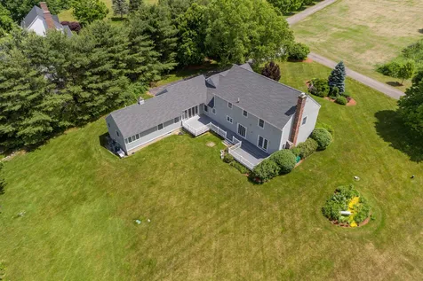 126 Broad Street Hollis NH 03049