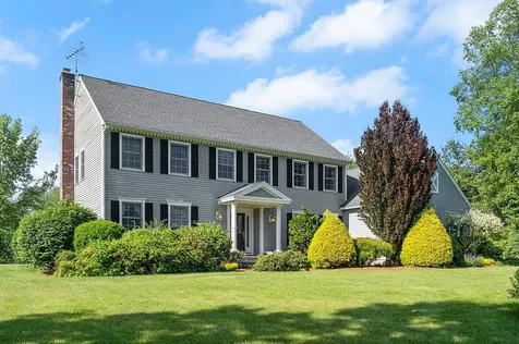 126 Broad Street Hollis NH 03049