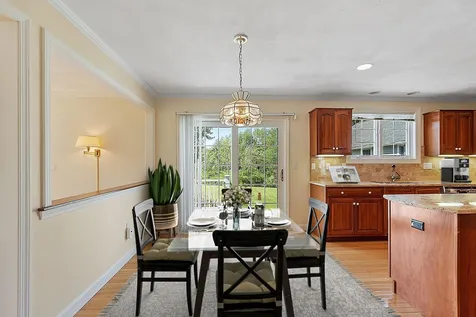126 Broad Street Hollis NH 03049
