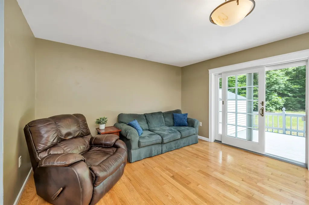 41 Ridgeview Drive Milton NH 03851