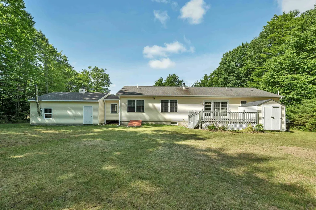 41 Ridgeview Drive Milton NH 03851