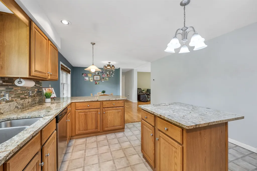 41 Ridgeview Drive Milton NH 03851