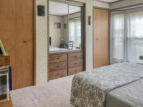 26 Cherokee Way Rochester NH 03867