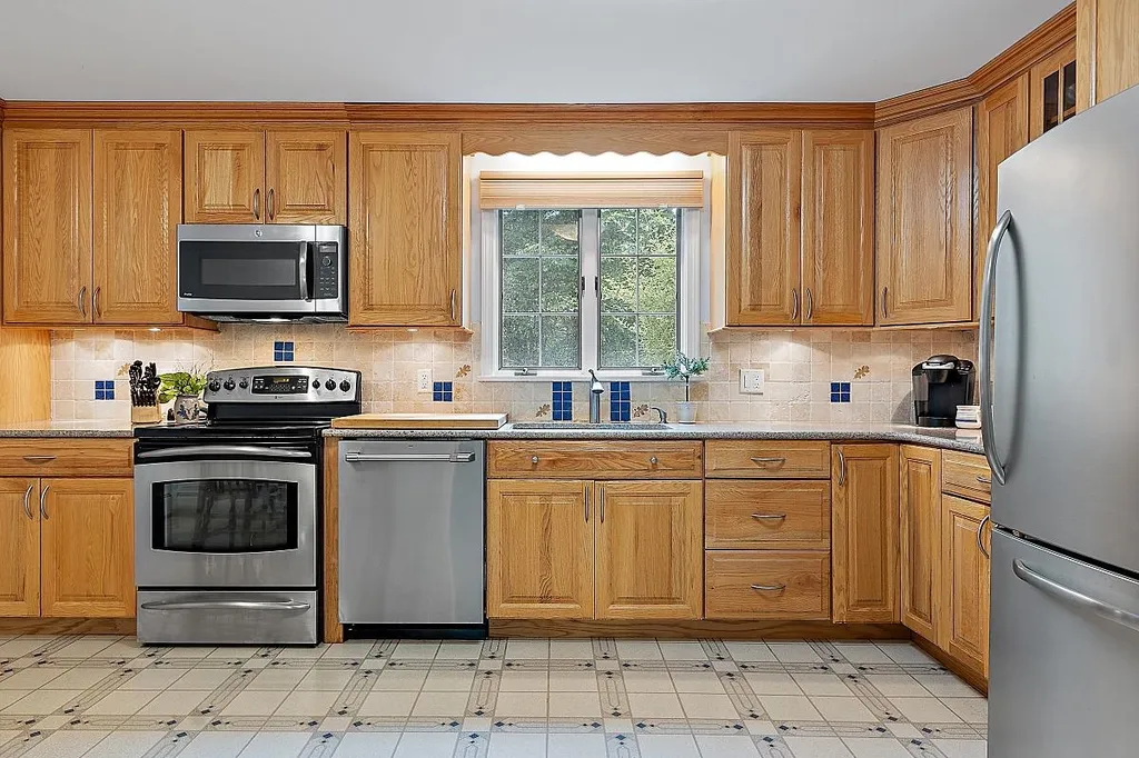 105 Maple Avenue Atkinson NH 03811