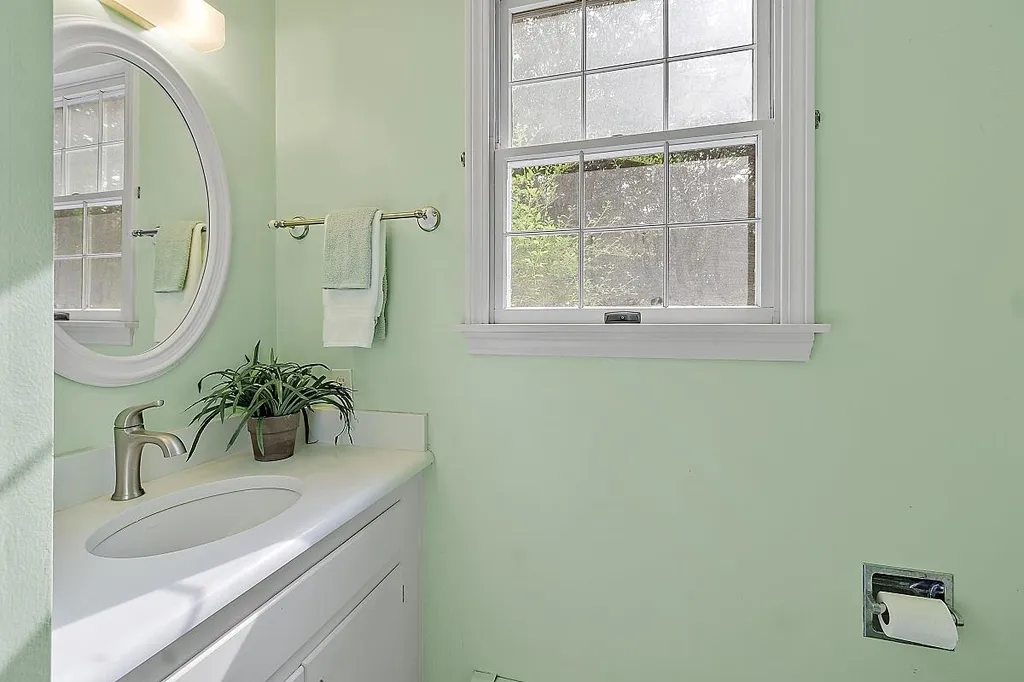 105 Maple Avenue Atkinson NH 03811