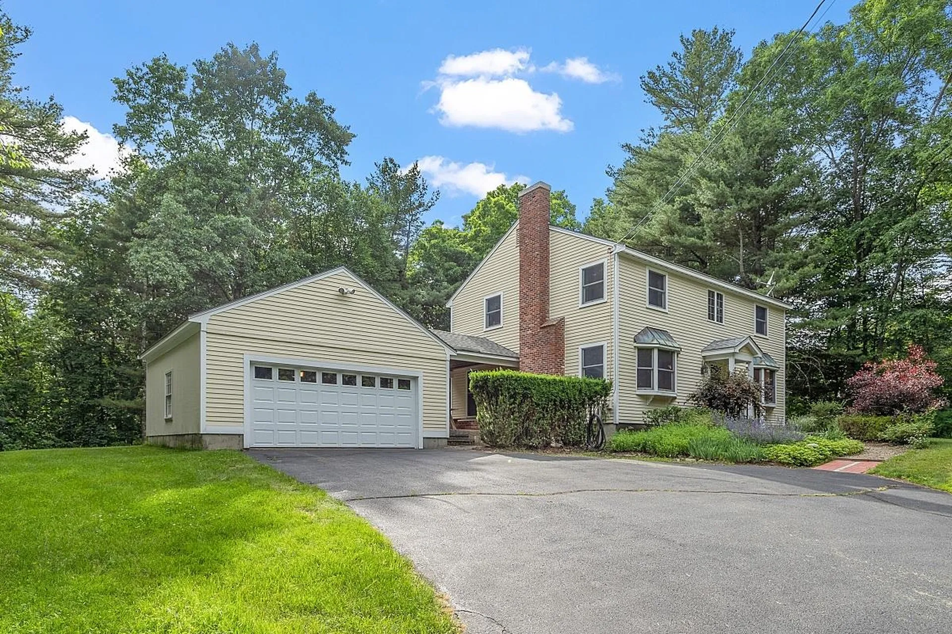 105 Maple Avenue Atkinson NH 03811