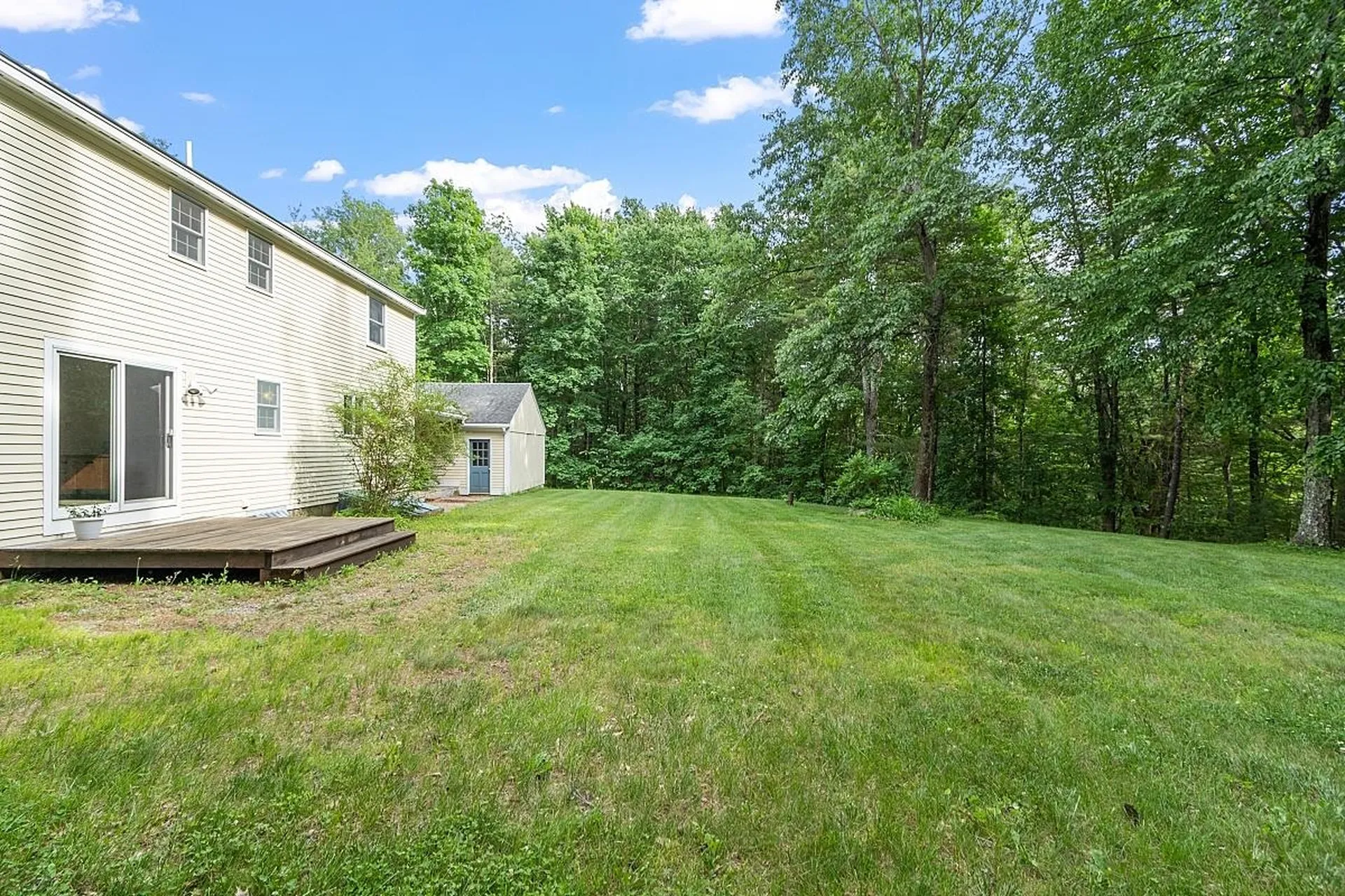 105 Maple Avenue Atkinson NH 03811