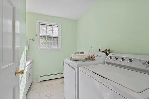 105 Maple Avenue Atkinson NH 03811