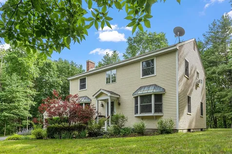 105 Maple Avenue Atkinson NH 03811