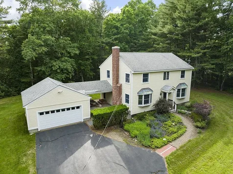 105 Maple Avenue Atkinson NH 03811