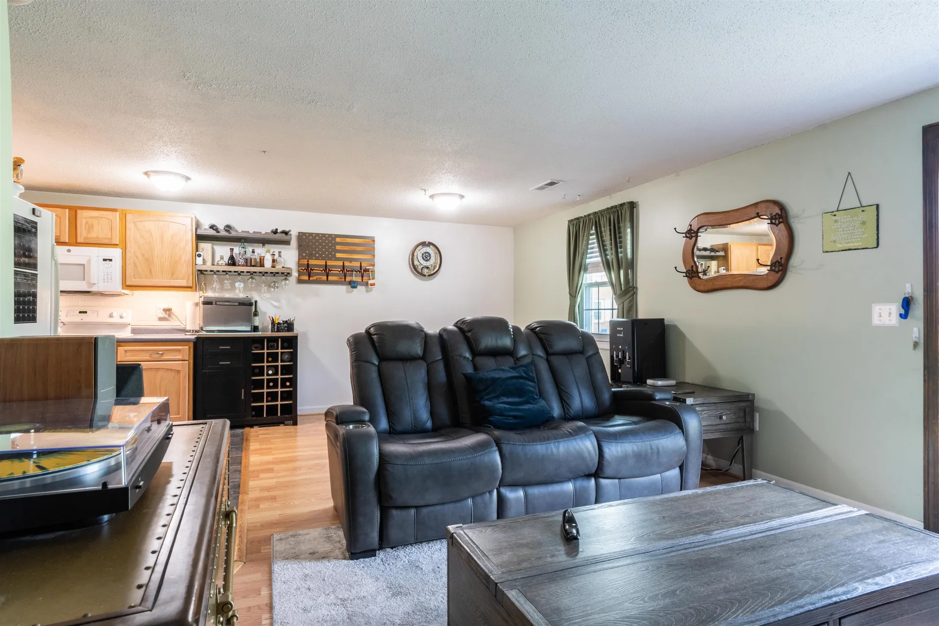 802 Elmwood Drive Hudson NH 03051