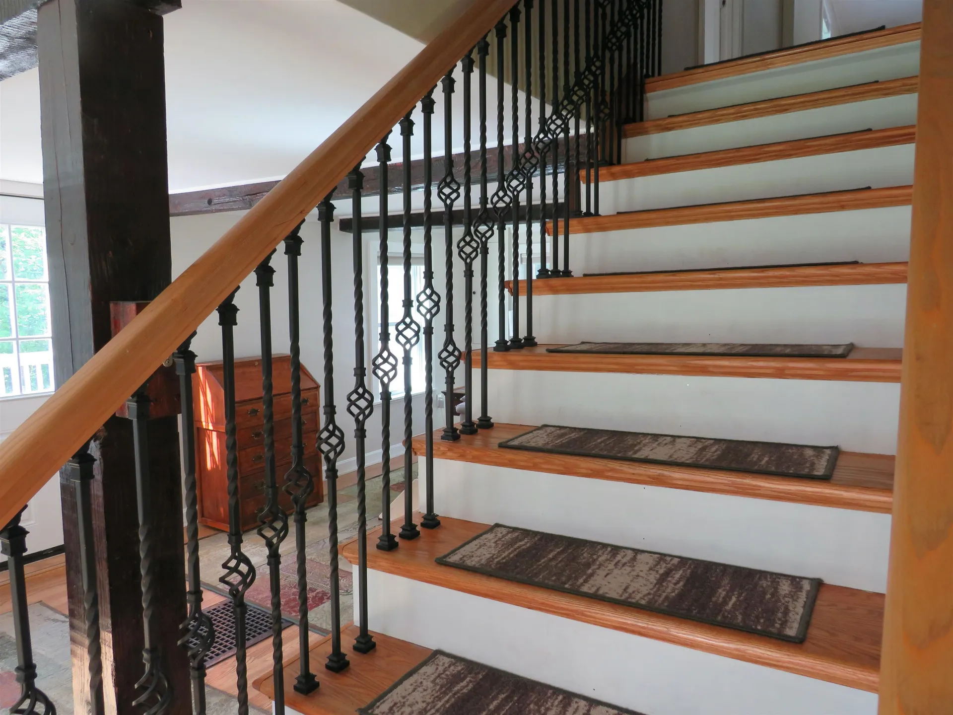 21 Storrs Hill Road Lebanon NH 03766