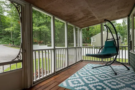 35 Stark Road Derry NH 03038