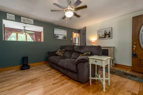 35 Stark Road Derry NH 03038