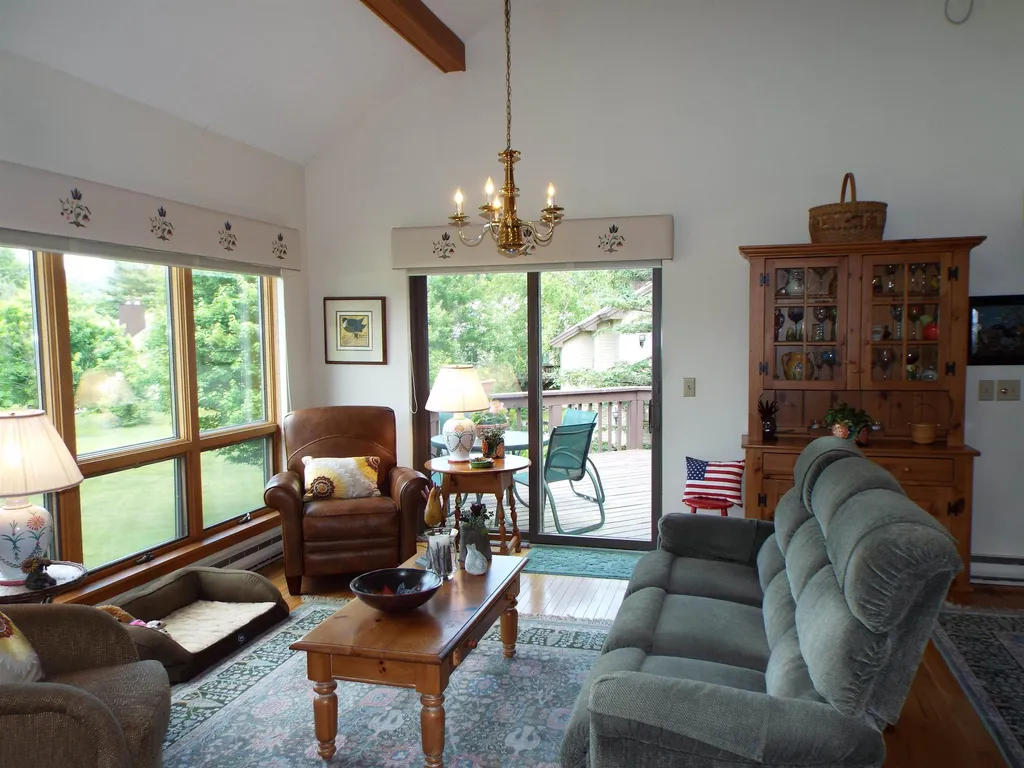 761 Murphy Road Hartford VT 05059