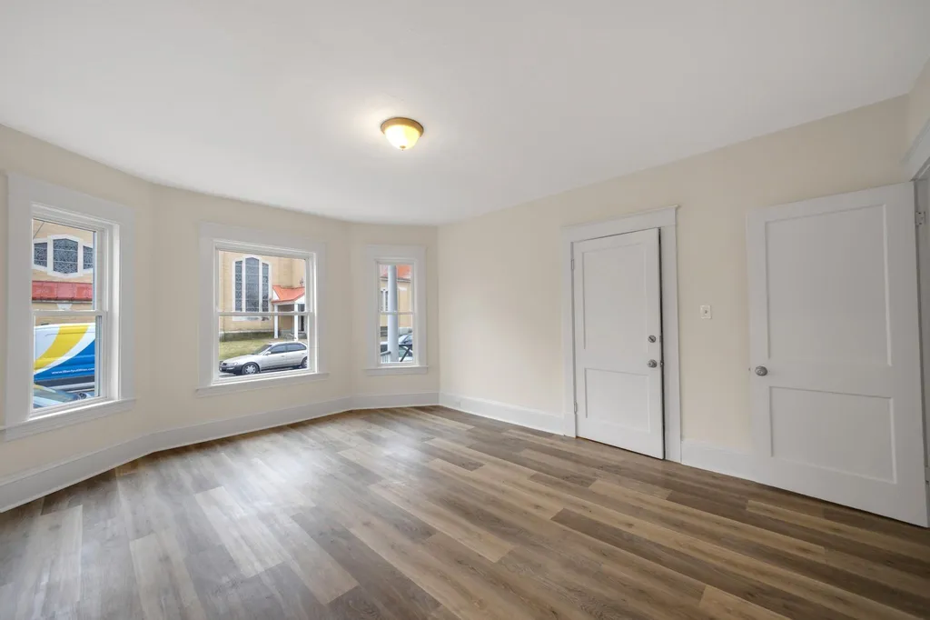 680 Harvard Street Manchester NH 01803