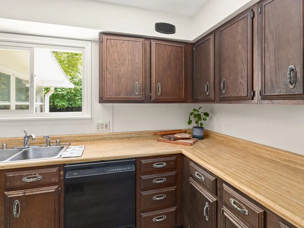 181 Malletts Bay Avenue Colchester VT 05446