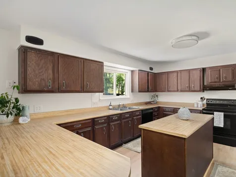 181 Malletts Bay Avenue Colchester VT 05446
