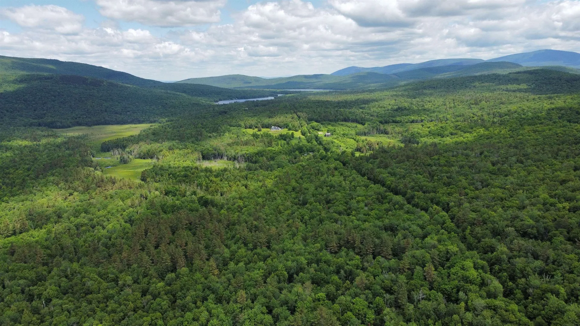 0 Cape Moonshine Road Piermont NH 03779