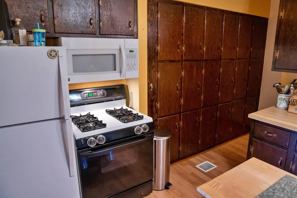 53 Elm Street Winooski VT 05404