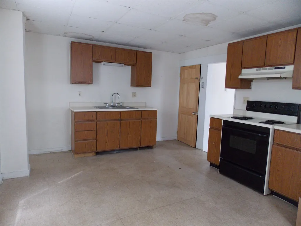 7-9 Harrison Street Laconia NH 03246