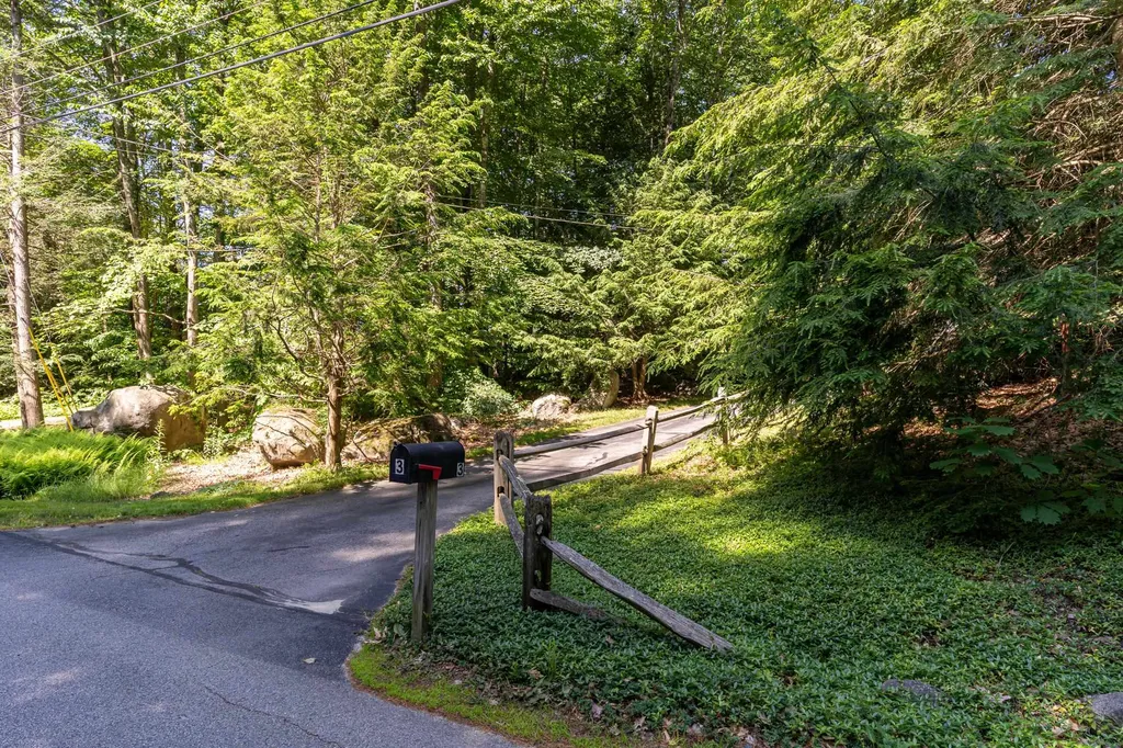 3 Greenleaf Drive Exeter NH 03833
