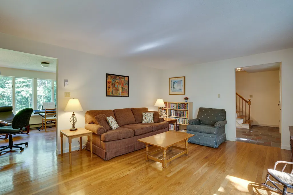 3 Greenleaf Drive Exeter NH 03833