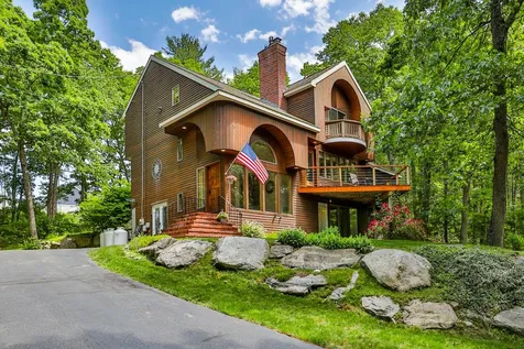 34 Meetinghouse Road Windham NH 03087