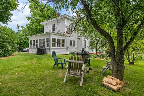 14 Summit Road Newport NH 03773