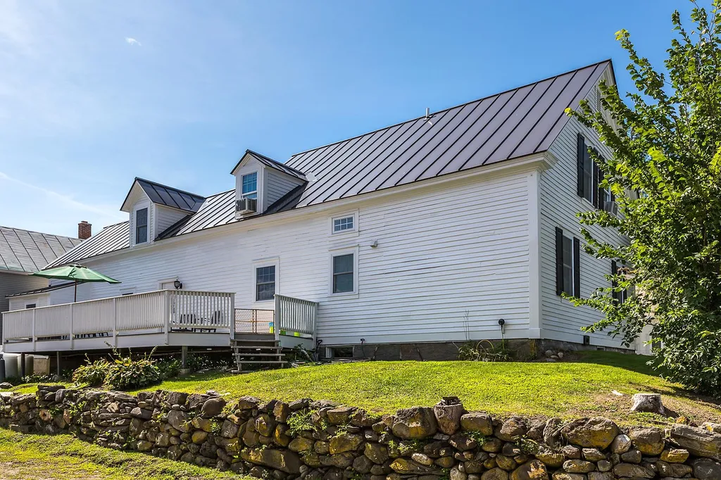1157 West Woodstock Road Woodstock VT 05091