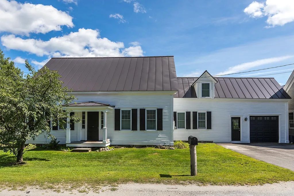 1157 West Woodstock Road Woodstock VT 05091