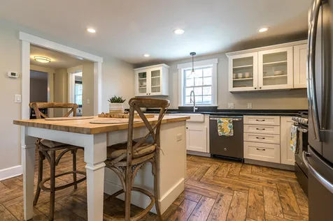 1157 West Woodstock Road Woodstock VT 05091
