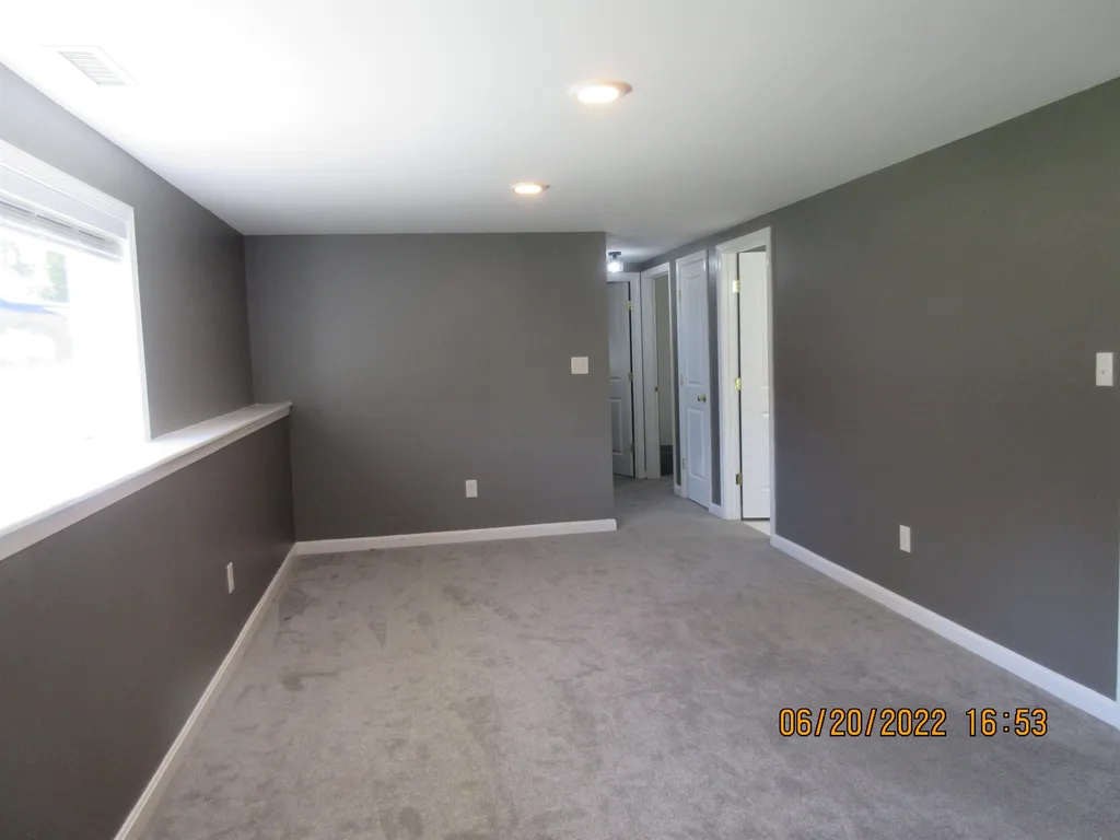 1 Carole Court Rochester NH 03868