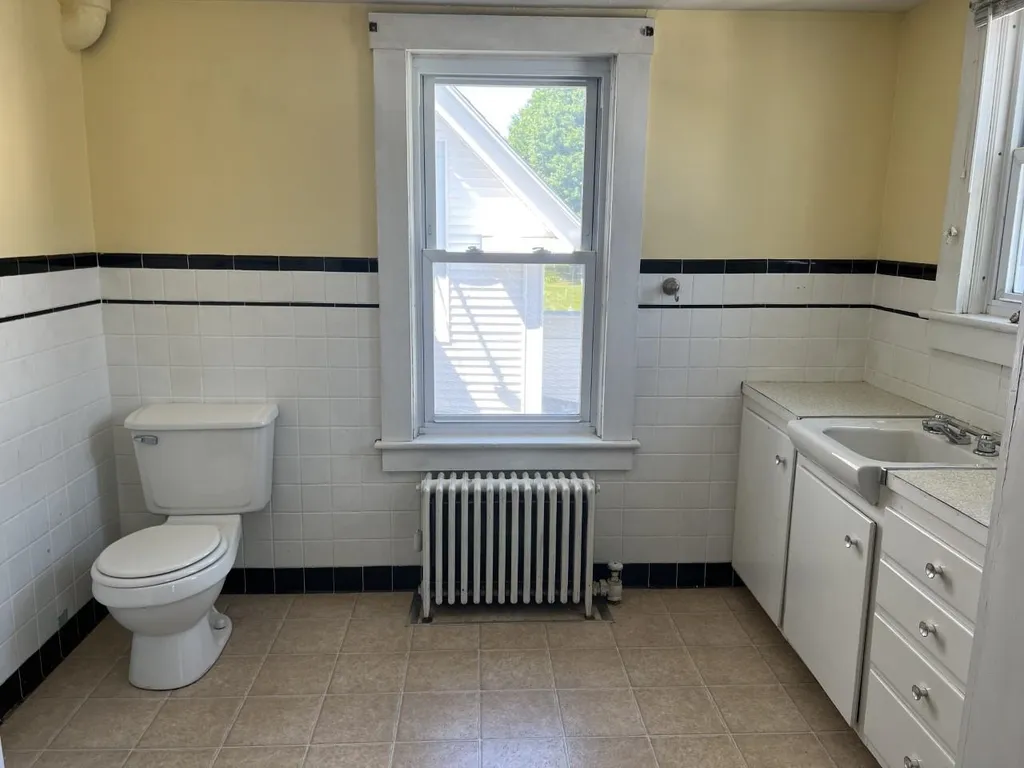 36 Taylor Street Keene NH 03431