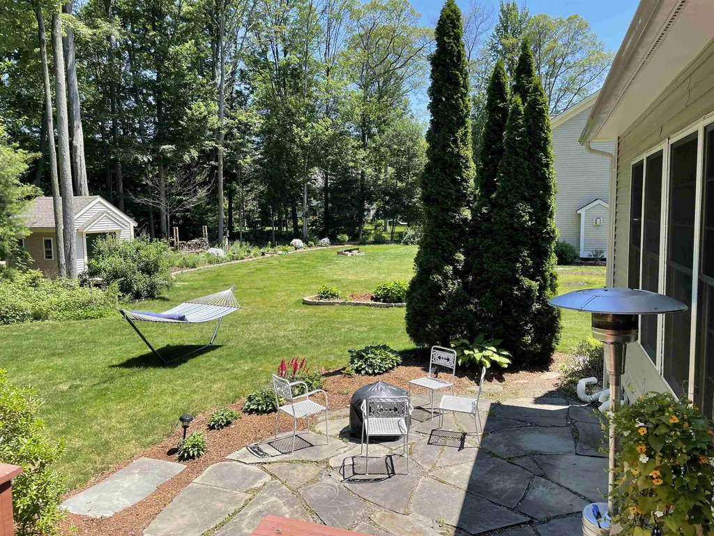 199 Nice Way Colchester VT 05446