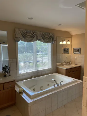 199 Nice Way Colchester VT 05446